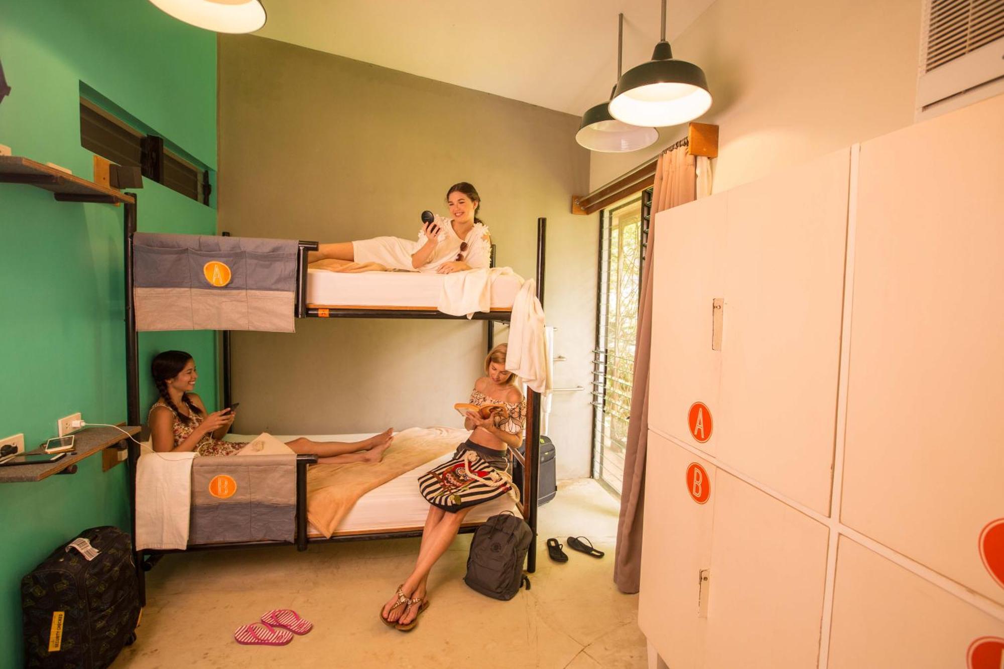 Spin Designer Hostel - El Nido Extérieur photo